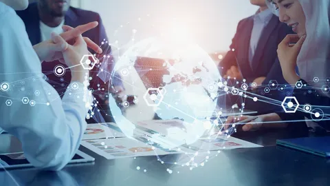 Pessoas em ambiente de trabalho numa reunião